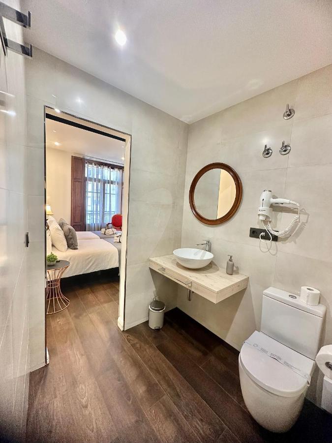 Claren'S Boutique Rooms Cangas De Narcea Exterior foto